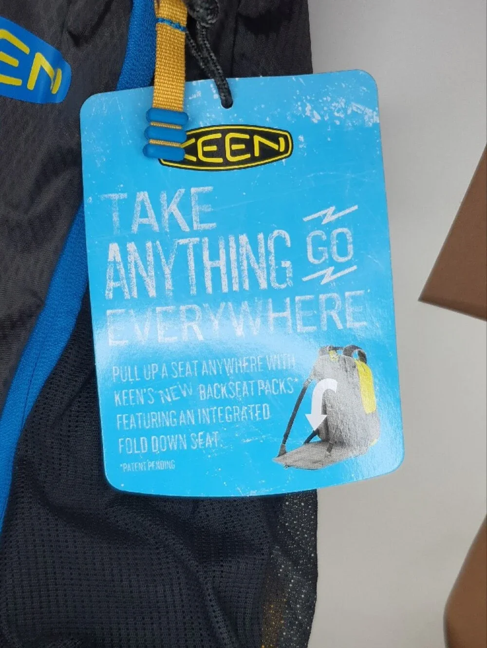 Keen Scamper Backseat Backpack W Safety LED light NWT + Free Gift